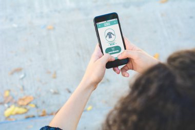 Kadın ceketler smartphone cep telefonu ile alışveriş