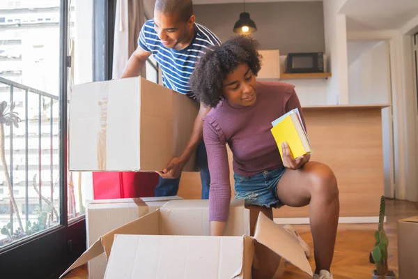 Portrait Happy Latin Couple Unpacking New House Moving Day Real — Stock Photo, Image