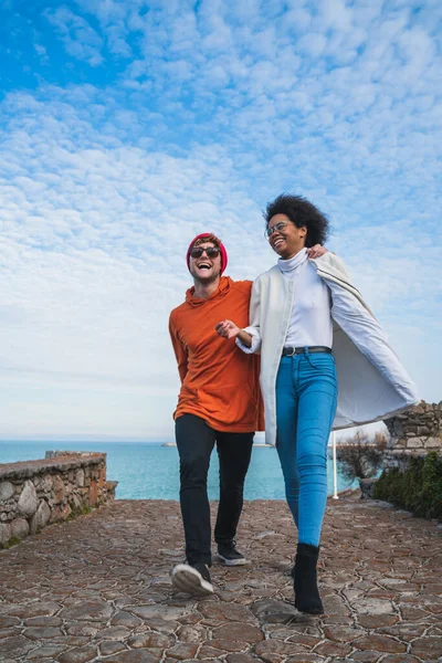 Porträt Zweier Junger Freunde Die Eine Schöne Zeit Miteinander Verbringen — Stockfoto