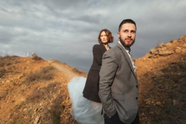 Gelin çift tepe üzerinde