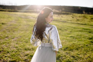 açık havada kırsalında kız