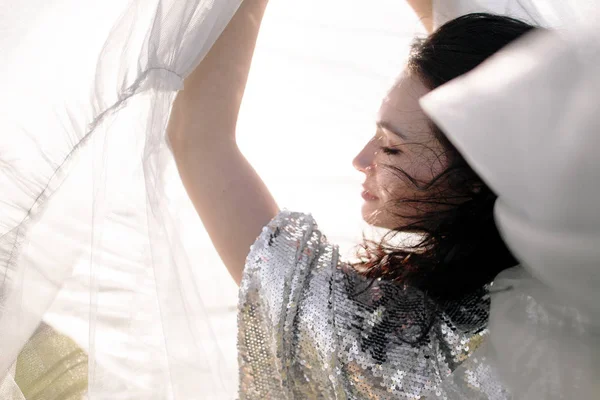 Beautiful girl with veil — Stock Photo, Image