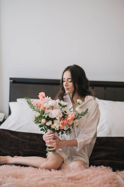 girl with bouquet of flowers 