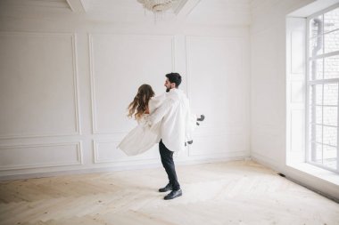 Genç mutlu gelin Çift 