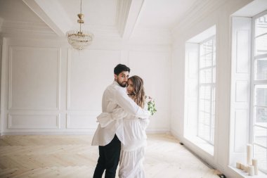 Genç mutlu gelin Çift 