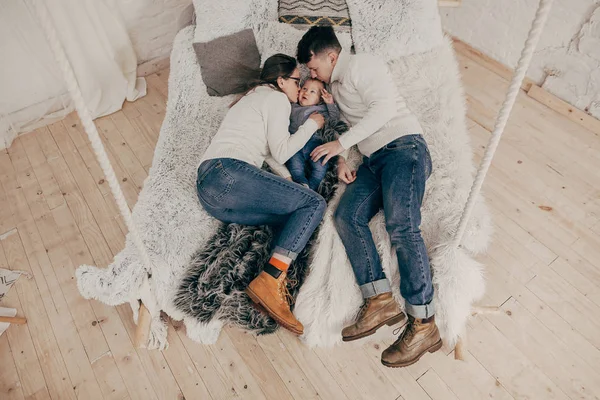 Elevated Portrait Young Couple Baby Boy Lying Bed — Stock Photo, Image