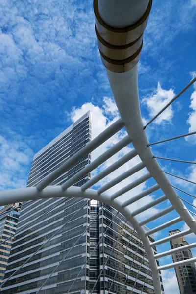 Moderne brücke in bangkok — Stockfoto