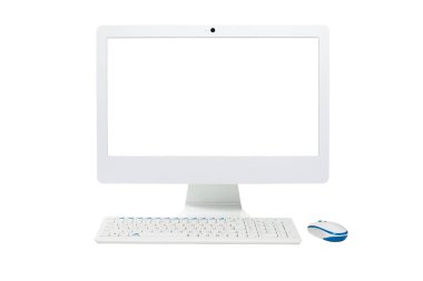 Modern ve şık hepsi bir bilgisayarda imaj gibi görünüyor. Boş ekran, klavye ve fare ile beyaza izole edilmiş