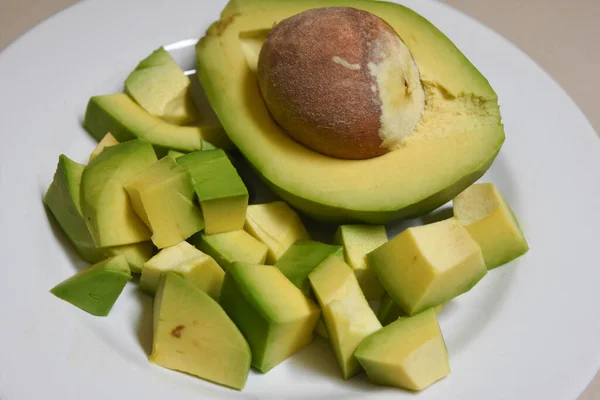 Avocado Split White Plate — Stock Photo, Image