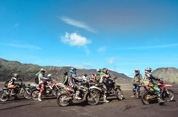 Motor Bike Community Mountain Bikes Começa Savannah Mount Bromo Java — Fotografia de Stock