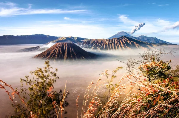 Mount Bromo Aktiv Vulkan Och Mest Besökta Turistattraktionerna Östra Java — Stockfoto