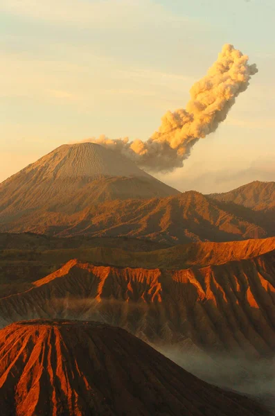 Sopky Mount Semeru Mount Bromo Východní Jávě Indonésie Jihovýchodní Asie — Stock fotografie