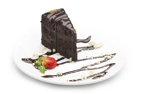 Шоколадный торт со сливками — стоковое фото