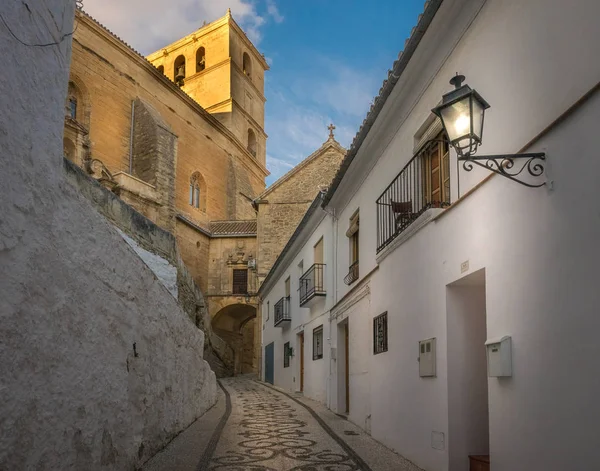 Kilise vücut bulma Alhama de Granada, İspanya