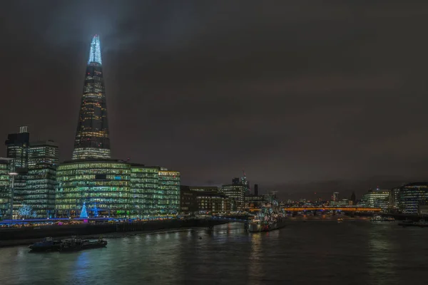 Una vista del centro di Londra verso The Shard — Foto Stock