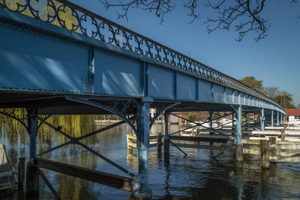 Cookham γέφυρα, Ηνωμένο Βασίλειο. — Φωτογραφία Αρχείου