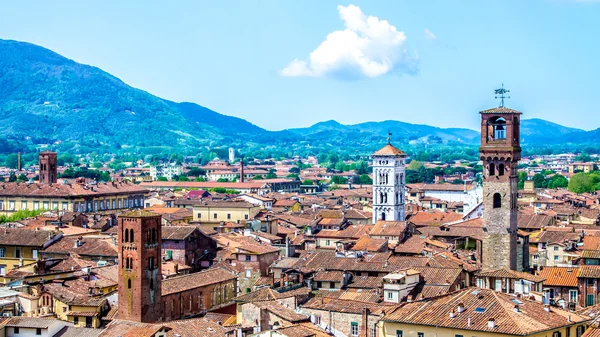 Stadtbild von Lucca, in der Toskana, Italien — Stockfoto