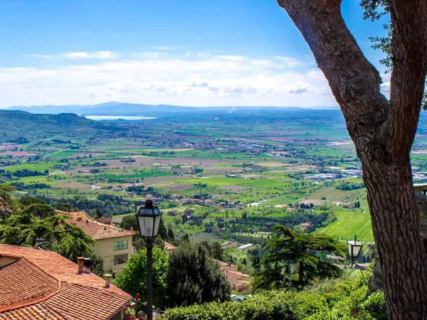 Vista do Val di Chiana, na Toscana, Itália — Fotografia de Stock