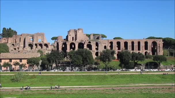 Circo Massimo und Ruinen des römischen Forums auf dem Pfälzer Hügel — Stockvideo