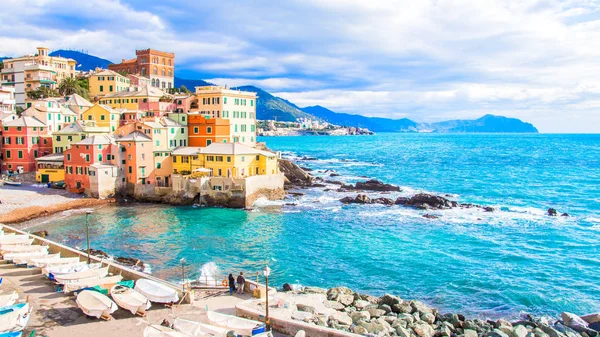 Boccadasse，在意大利的热那亚区的 — 图库照片