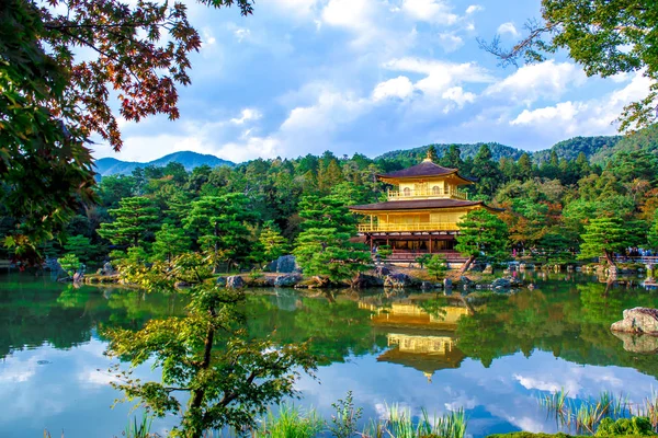 Złoty Pawilon w Kioto, Japonia — Zdjęcie stockowe