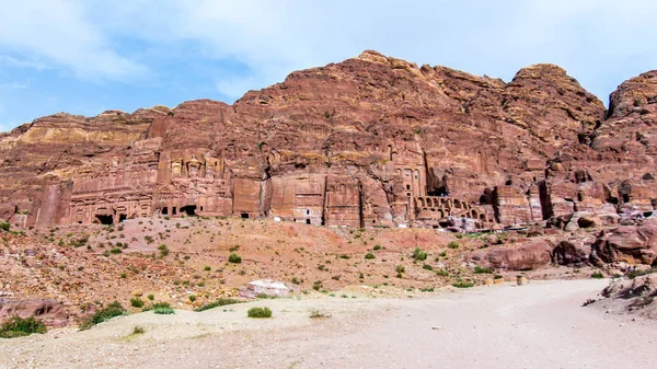 Vue des tombes royales de Petra, Jordanie — Photo