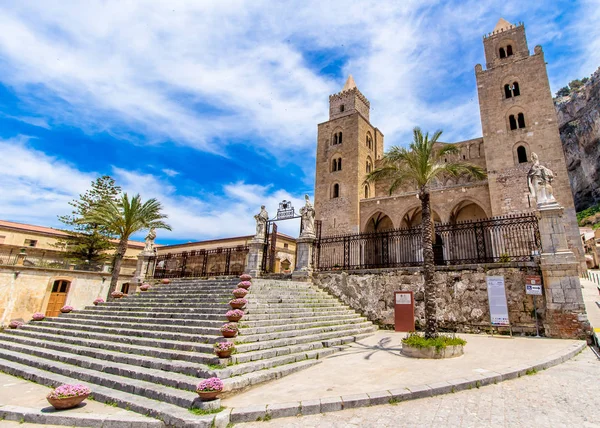 The Cathedral of Cefalu, Sicily, Italy. — Stock Photo, Image