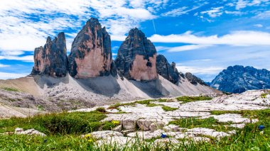 Tre Cime di Lavaredo (üç doruklarına Lavaredo) 