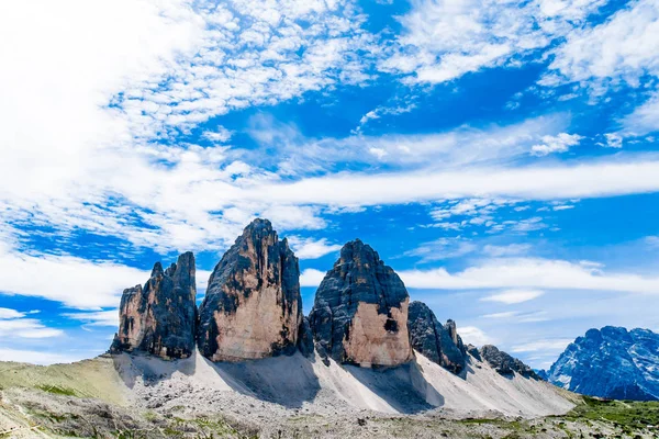El Tre Cime di Lavaredo (tres picos de Lavaredo) ) — Foto de Stock