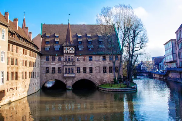 View of the Heilig-Geist-Spital (Hospice of the Holy Spirit) — Stock Photo, Image