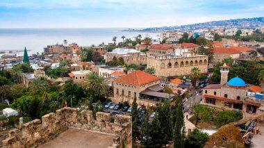 Lübnan 'daki Byblos şehrinin manzarası.