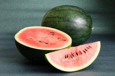 Karpuz dilimlenmiş meyve, tropikal meyve