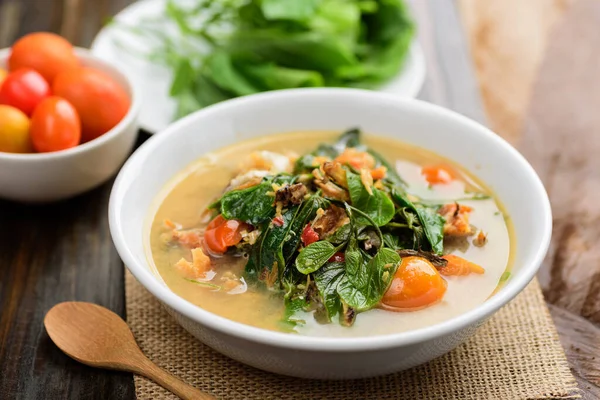 Makanan Thailand Utara Kang Pak Seaw Sup Pedas Dengan Daun — Stok Foto