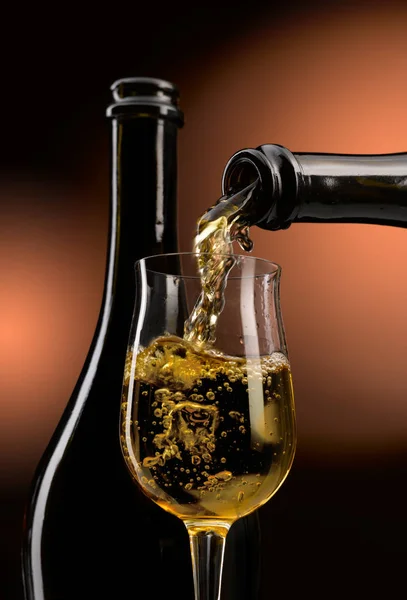 Excellent Wine Poured Glass All Its Forms — Stock Photo, Image