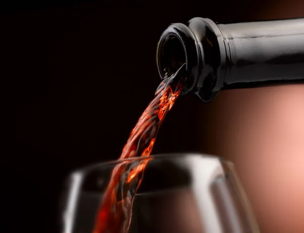 Excellent Wine Poured Glass All Its Forms — Stock Photo, Image