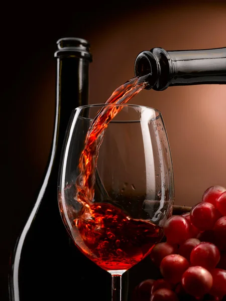 Excellent Wine Poured Glass All Its Forms — Stock Photo, Image