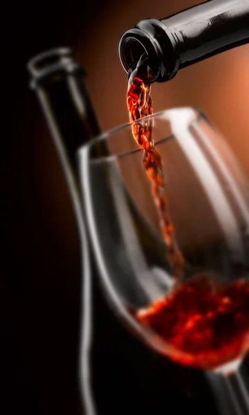 Excellent Wine Poured Glass All Its Forms — Stock Photo, Image