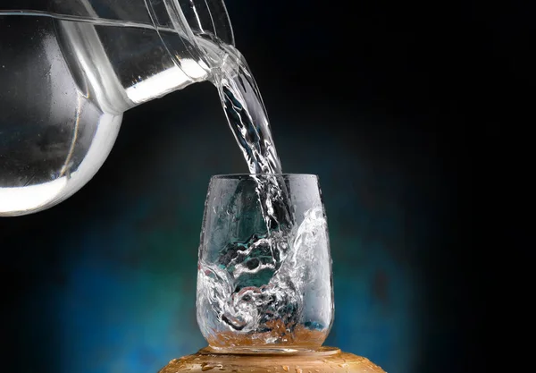 Fresh Natural Water Poured — Stock Photo, Image