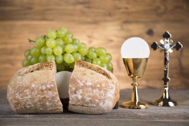 Ekmek ve şarap, kadeh ve ana bilgisayar Eucharist sembolü, 