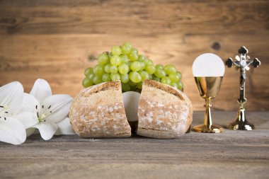 Ekmek ve şarap, kadeh ve ana bilgisayar Eucharist sembolü, 