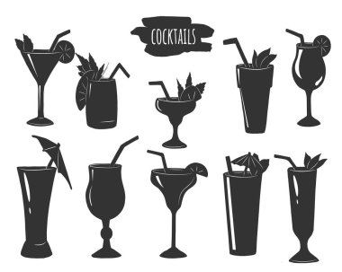 Şemsiyeli kokteyl bardakları.