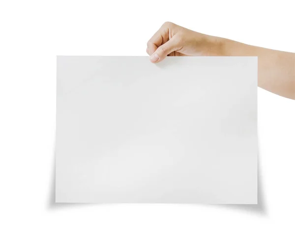 Feche a mão segurando o cartão de papel branco em branco no fundo branco . — Fotografia de Stock