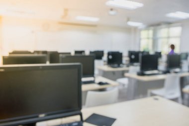 Arka plan olarak resimler Office bilgisayar ile bulanıklık.