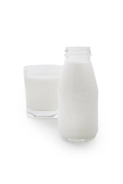Бутылочное Молоко Стекло Изолированы Белом Фоне Файл Содержит Дорожку Обрезки — стоковое фото