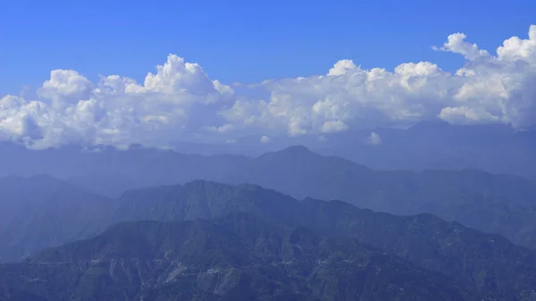 Himalaya Dağları'nın panoramik görünüm