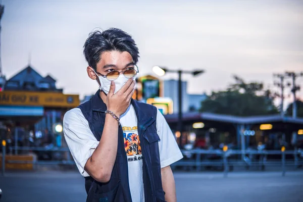 Unhealthy Asian Man Sneezing Cough Protective Face Mask Protect Coronavirus — Stock Photo, Image