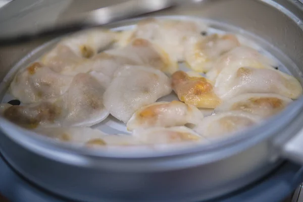 Tapiokastärke Kaukristallknödel Mit Garnelen Und Schweinefleisch Füllungen — Stockfoto