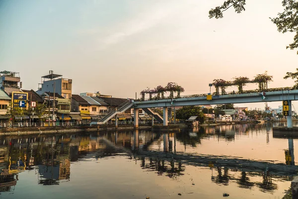 Saigon Vietnam Marzo 2020 Vecchie Case Ben Binh Dong Sai — Foto Stock