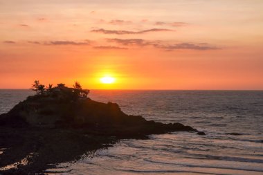 Hon Ba - Vung Tau, Viet Nam, Nghinh Phong pelerini, Bai Truoc ve Bai Sau arasında güzel bir günbatımı