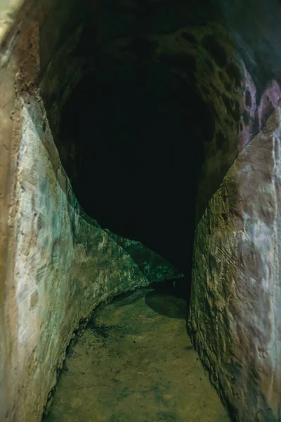 Тунель Історичне Місце Єтнамській Війні Військові Розкопують Під Землею Щоб — стокове фото